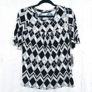 Rampage Bell Sleeve Top NWT